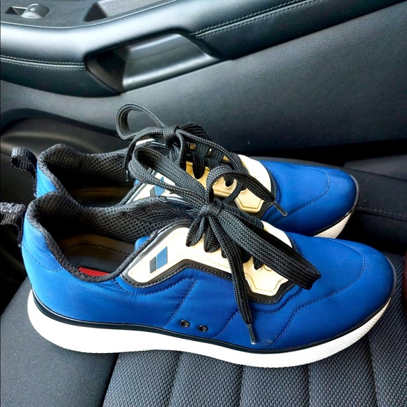 PRADA TENNIS SHOES - Picture 2 of 6